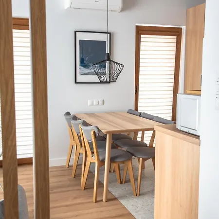 Riviera Camp * Radlow