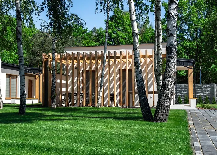 بيت خشبي Riviera Camp Radlow